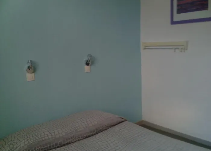 St Pierre Pensjonat *